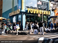 People in 125 St.